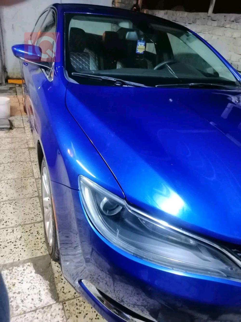 Chrysler 200